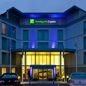 *** Szálloda Express London Stansted Airport By Ihg Egyesült Királyság